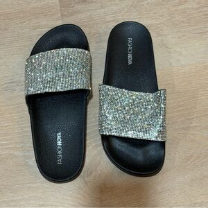 Fashion Nova Slippers